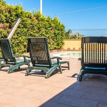 Nettuno Con Piscina Privata Campofelice Di Roccella